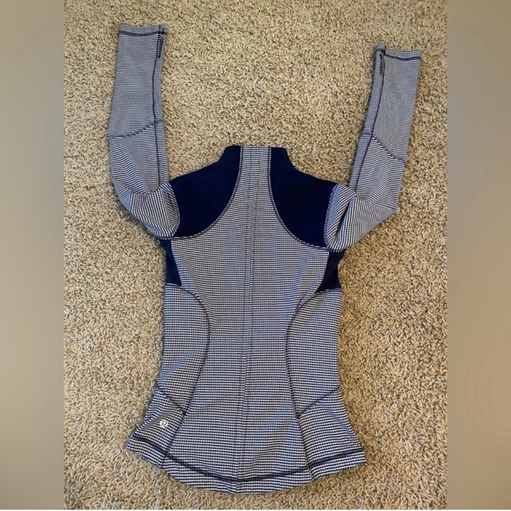 Lululemon Forme Jacket Gingham Blue Check Zip Front Size 2 - Picture 11 of 16